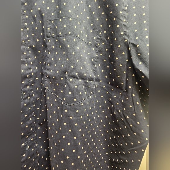 Men’s Shirt 👕. New With Tags. Size XL. - Picture 4 of 7